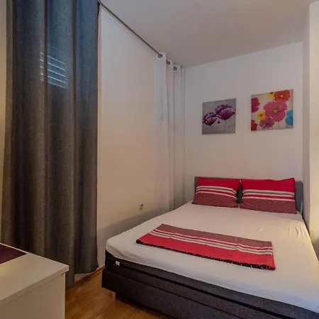 Διαμέρισμα Okrug Gornji, Ciovo 2 Τρογκίρ