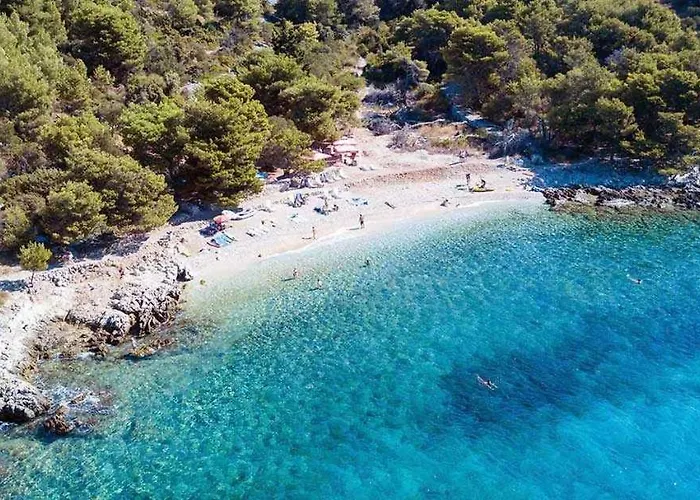 Okrug Gornji, Ciovo 2 *